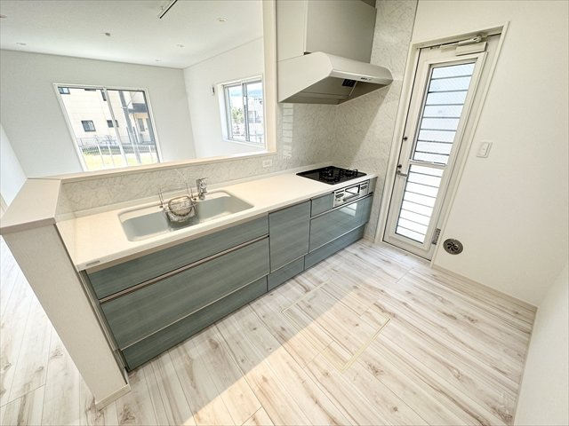 【キッチン】 | 新築戸建て「南足柄市生駒」 | 数人で作業のできるキッチン