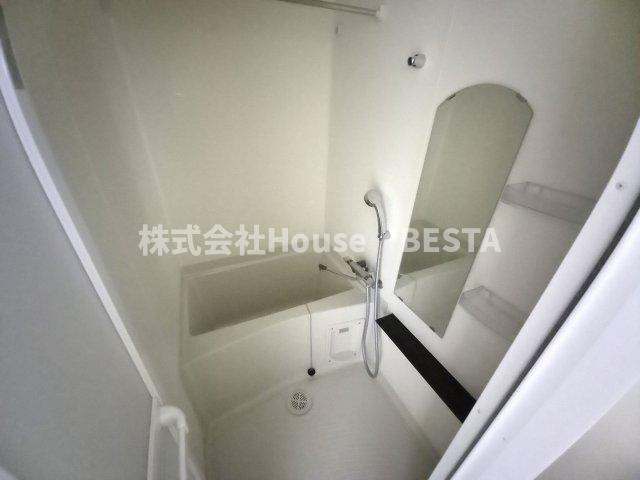 ファステート神戸アモーレの浴室