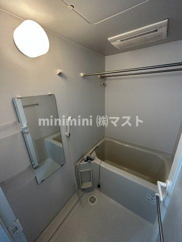 レジディア京町堀の浴室