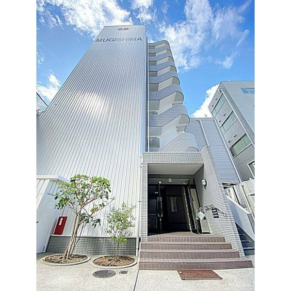 麦島建設本社ビルの外観