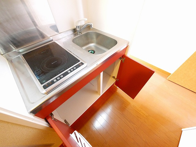 レオパレスＩＲＩＳＣＯＵＲＴのキッチン|きれいなキッチンです