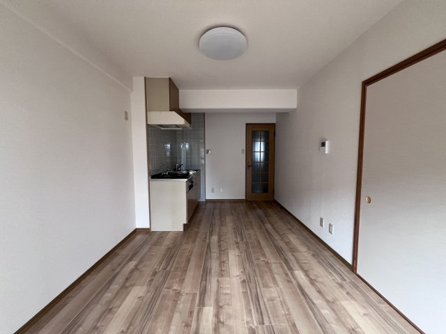 ラフェスタ二見の居間・リビング