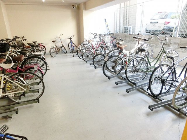 幸田マンション幸町　の駐車場