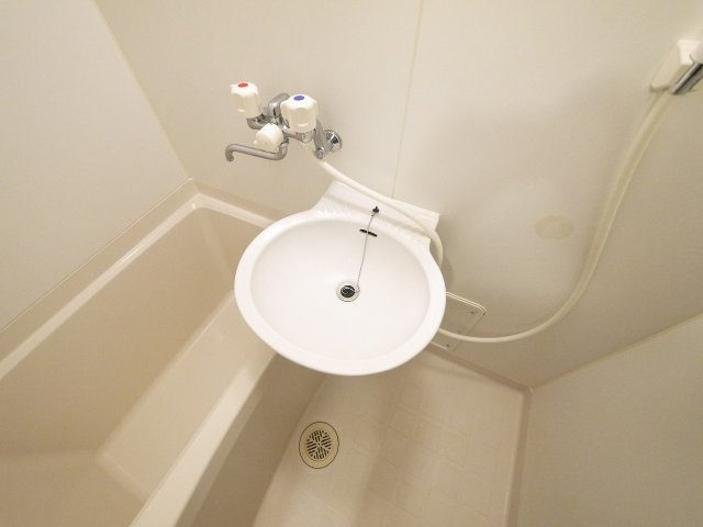 レオパレスＭＯＡの設備|洗面台
