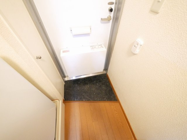レオパレスＭＯＡの玄関|きれいな玄関です