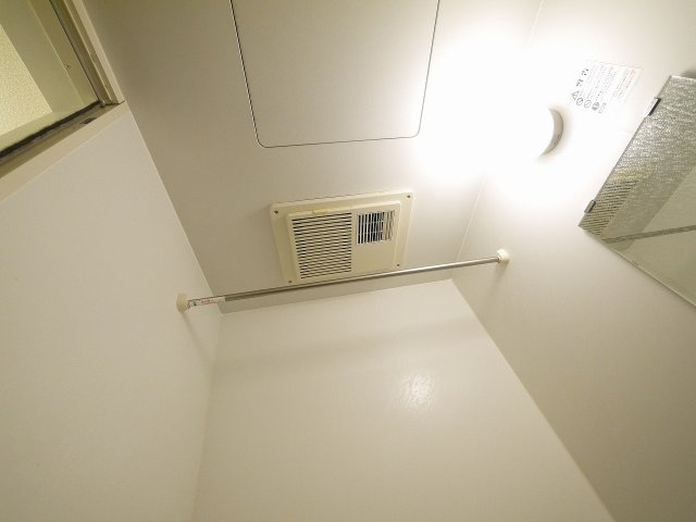 レオパレスＭＯＡの設備|お風呂には浴室乾燥機もついてます。