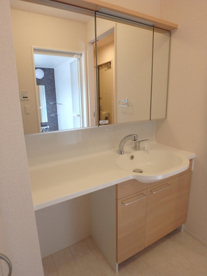 【洗面所】 | フローラ | 洗髪洗面化粧台