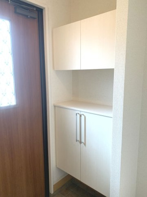 【玄関】 | アルファインⅢ | シューズボックス付き
