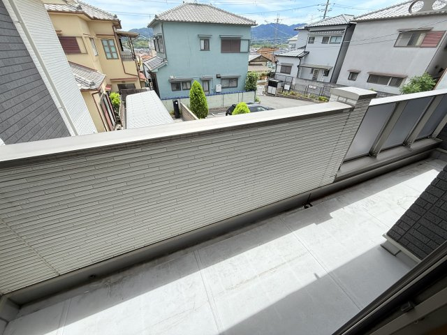 【バルコニー】 | ストロベリーハイツ