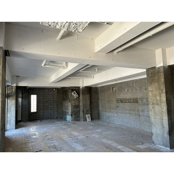メゾン徳川【　1階路面店　】