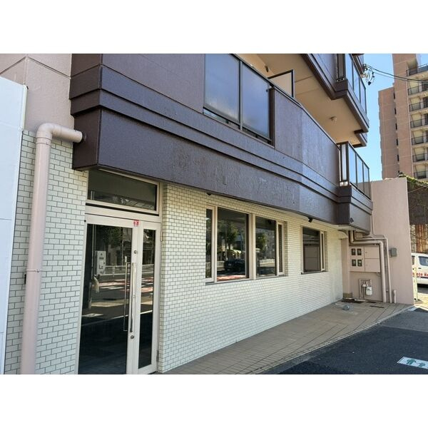 メゾン徳川【　1階路面店　】