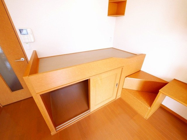 レオパレス八条Ⅱのその他|たっぷりとした収納スペースです