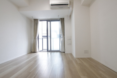 ※カーテンの有無は確認中です