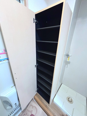 玄関の下駄箱収納