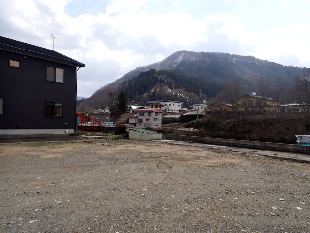 【展望】 | 黒石市板留　温泉引き込み可　土地