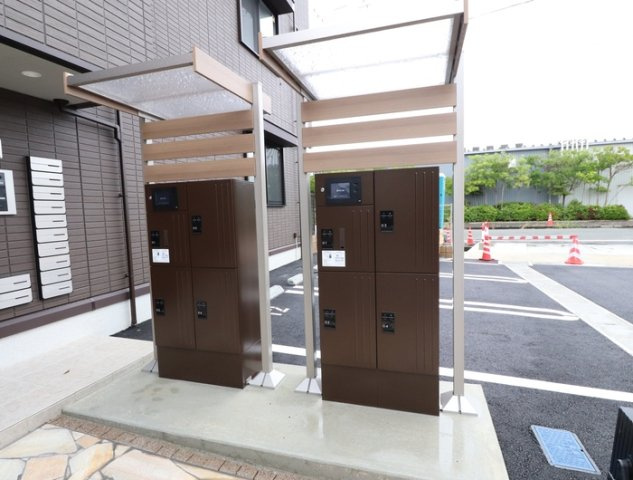 熊本市南区近見２丁目のアパートのロビー