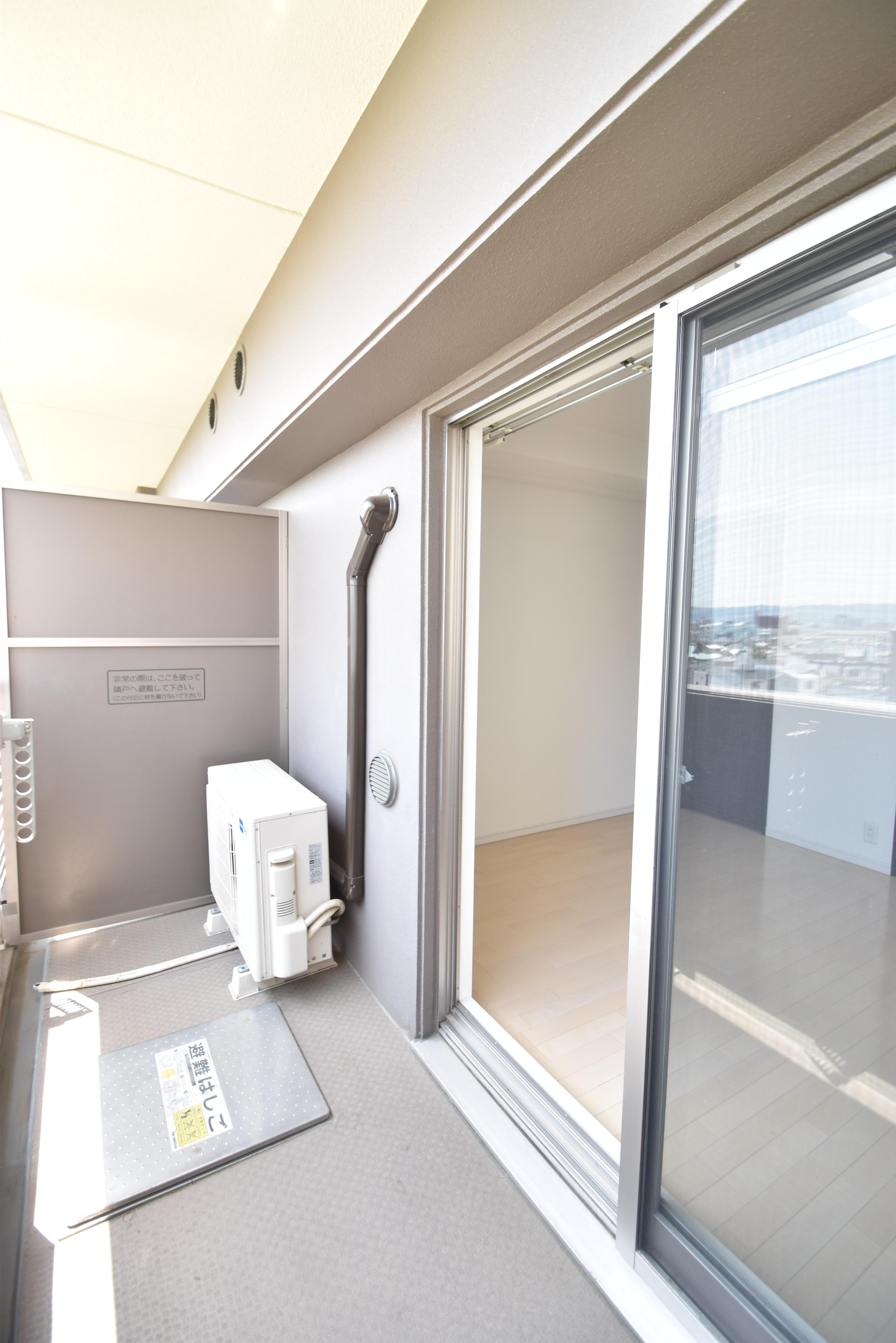大阪市城東区今福西１丁目の賃貸マンションのバルコニー