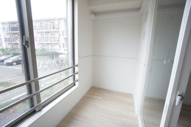 フラン　メゾンのバルコニー|同施工会社、同型タイプです