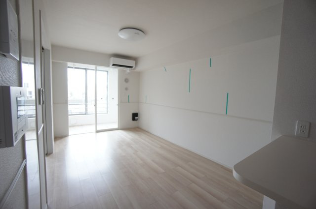 フラン　メゾンの居間・リビング|同施工会社、同型タイプです