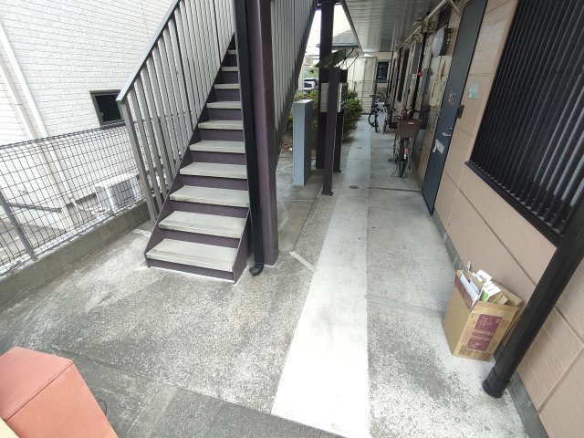 ハイツシャルマンのロビー|落ち着いたロビーです