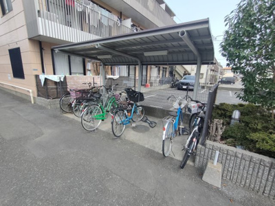 【その他共用部分】 | ハイツシャルマン | 駐輪場です