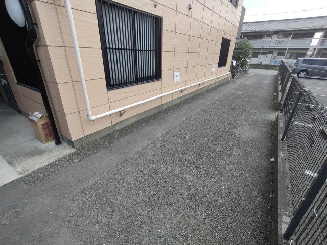 ハイツシャルマンのロビー|落ち着いたロビーです