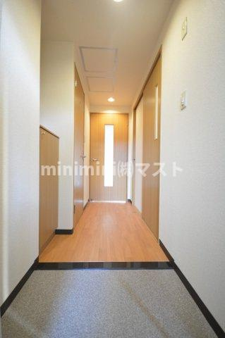 リーゾ エ パーネの玄関|別部屋参考写真