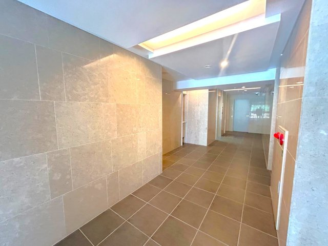 ◆オートロックマンション◆収納スペース充実◆生活至便地◆リソシエ京都河原町エクスのその他共用部分|廊下