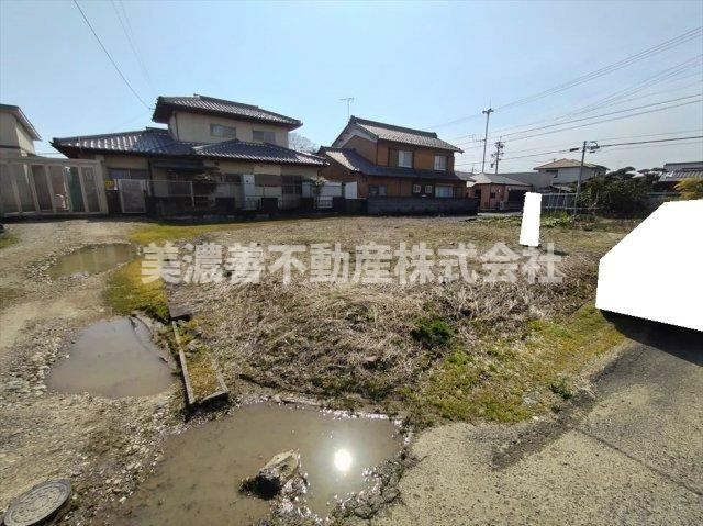 ６２９３３　岐阜市西改田夏梅土地の外観