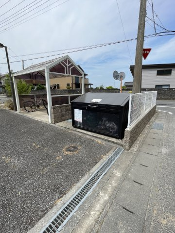 moltiの駐車場