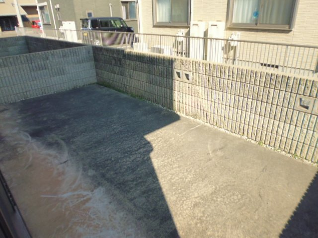 アローゼＢの庭