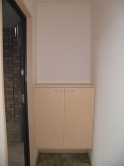【玄関】 | ※別部屋参考写真