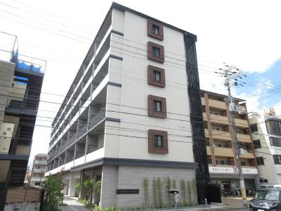 クレアドーレ京都二条の外観