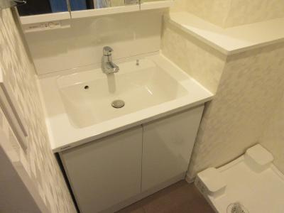 クレアドーレ京都二条の洗面所|洗面脱衣所