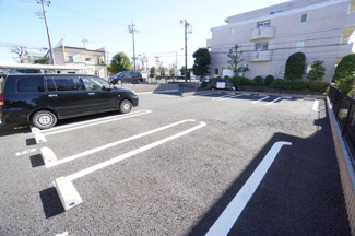 【駐車場】