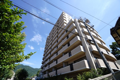 【外観】 | 【上質リノベ】チュリス上安駅前 | 現地（2024年7月6日10：00頃）撮影