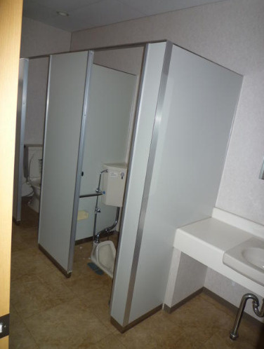 大津市浜大津３丁目の事務所のトイレ|トイレです