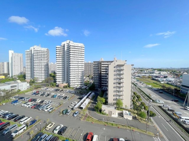 パークフィールドみさとテラ・ウエスト　三街区二号館の展望|高層階からの眺望は開放感がありますね！