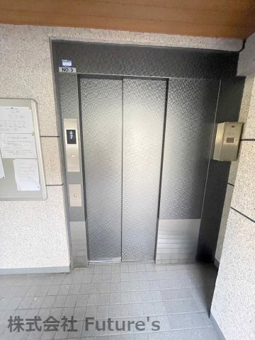 パークフィールドみさとテラ・ウエスト　三街区二号館のその他共用部分|エレベーター完備のマンションです。