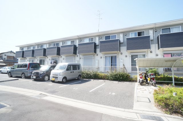 ドミールエモア