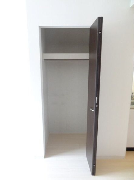 ドミールエモアの収納