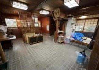大津市南小松の店舗の内装|室内です
