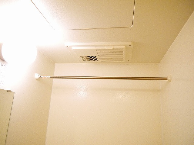 レオパレス西大寺ＬＲの設備|浴室乾燥できます