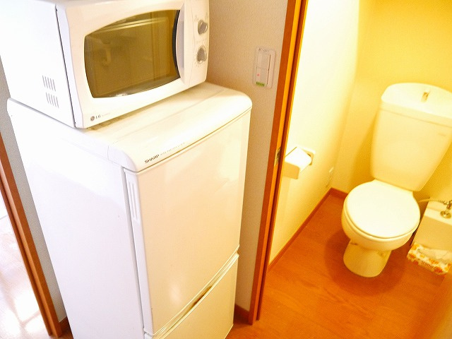 レオパレス西大寺ＬＲのトイレ|コンパクトで使いやすいトイレです