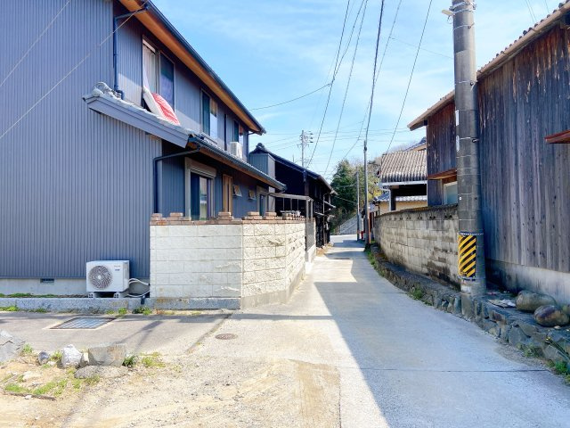 知多郡美浜町大字上野間の前面道路含む現地写真