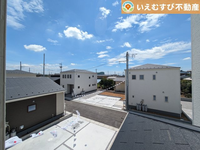 Livele Garden.S　行田佐間第6の展望|高い建物が無く開放感のある展望
バルコニーからの展望も開けていて閑静な住宅地が望めます。日当りも良いですね♪