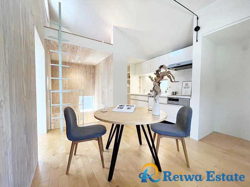 未入居戸建　藤沢市鵠沼桜が岡3丁目の居間・リビング