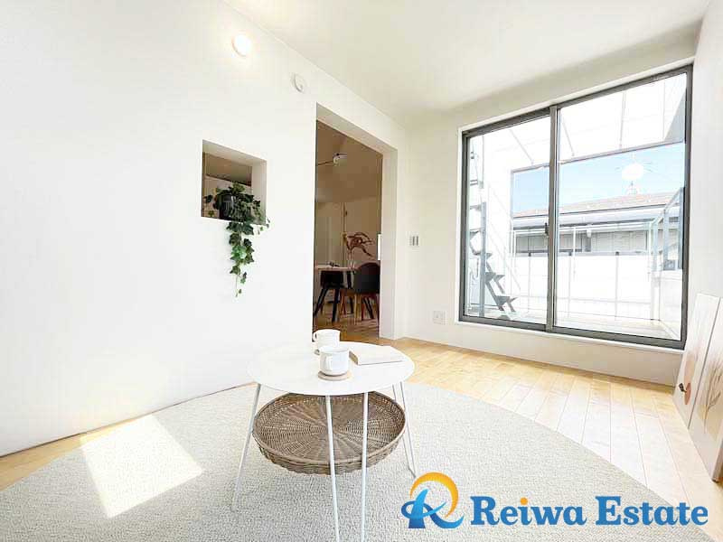 未入居戸建　藤沢市鵠沼桜が岡3丁目の居間・リビング