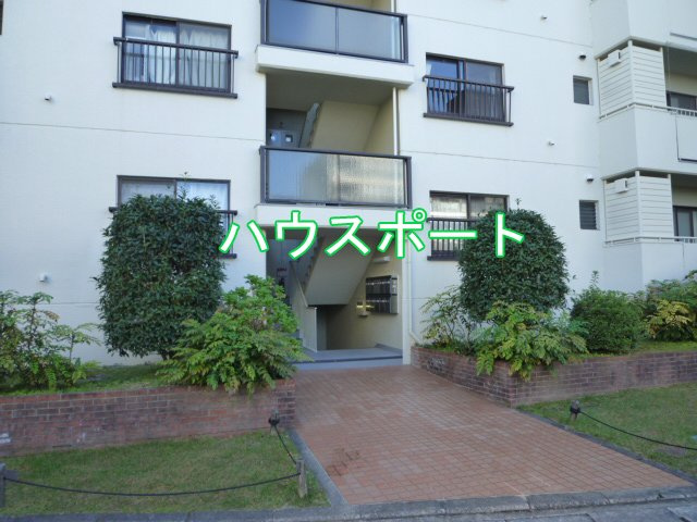 【エントランス】 | 嵐山ロイヤルハイツ5号館