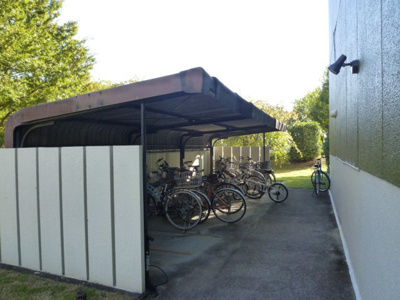 【エントランス】 | 嵐山ロイヤルハイツ5号館